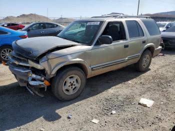  Salvage Chevrolet Blazer