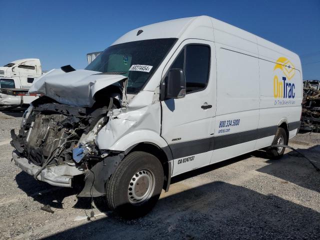  Salvage Mercedes-Benz Sprinter