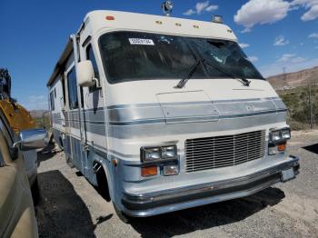  Salvage Hmc Motorcoach