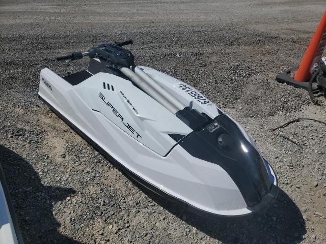  Salvage Yamaha Jetski