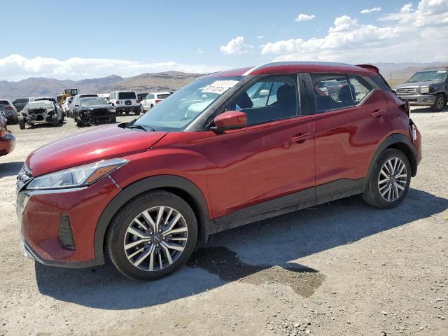  Salvage Nissan Kicks