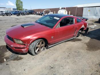  Salvage Ford Mustang