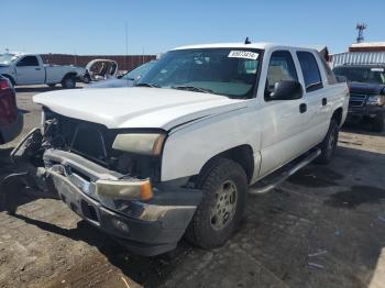  Salvage Chevrolet Avalanche