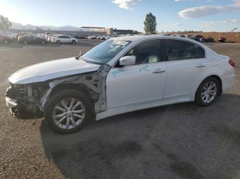  Salvage Hyundai Genesis