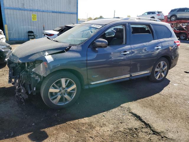  Salvage Nissan Pathfinder