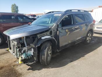  Salvage Subaru Ascent