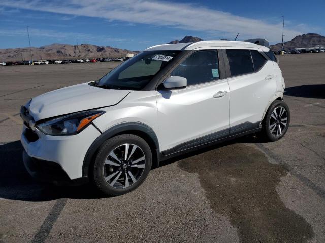  Salvage Nissan Kicks