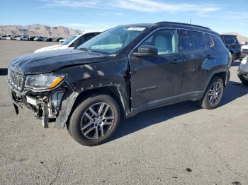  Salvage Jeep Compass