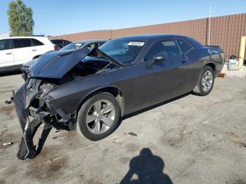  Salvage Dodge Challenger