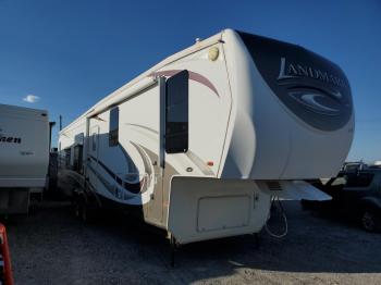  Salvage Land Rover Trailer