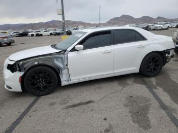  Salvage Chrysler 300