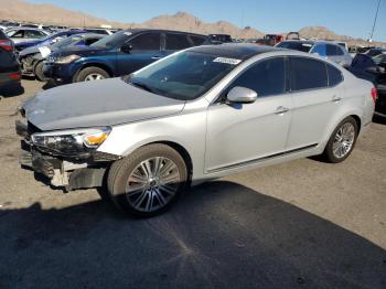  Salvage Kia Cadenza