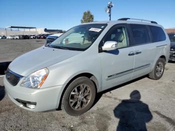  Salvage Kia Sedona