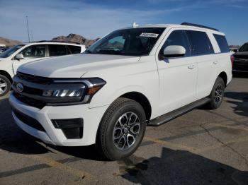  Salvage Ford Expedition