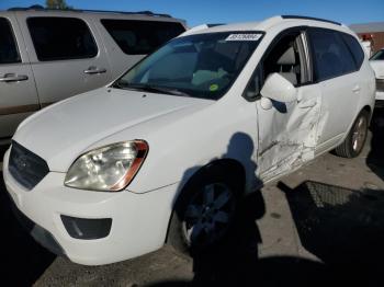  Salvage Kia Rondo