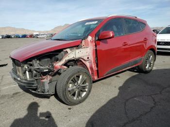  Salvage Hyundai TUCSON