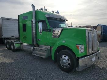  Salvage Kenworth Constructi