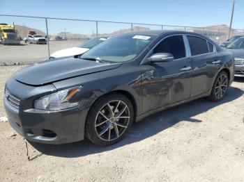  Salvage Nissan Maxima