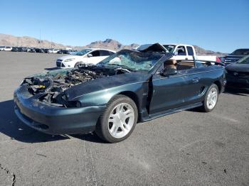  Salvage Ford Mustang