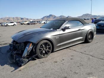  Salvage Ford Mustang