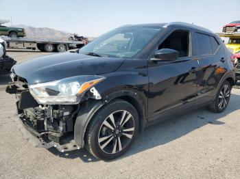  Salvage Nissan Kicks