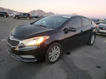  Salvage Kia Forte