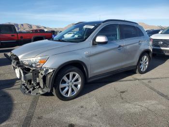  Salvage Mitsubishi Outlander