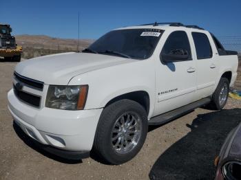  Salvage Chevrolet Avalanche