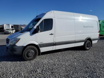  Salvage Mercedes-Benz Sprinter