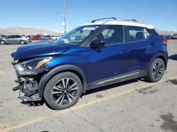  Salvage Nissan Kicks