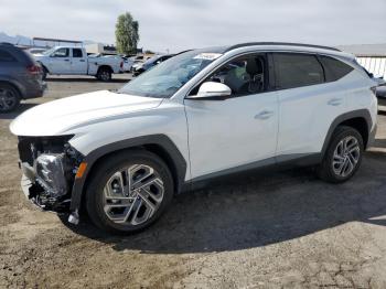  Salvage Hyundai TUCSON