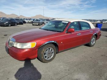  Salvage Lincoln Towncar