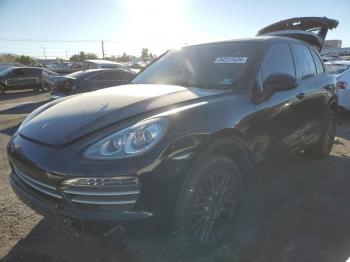  Salvage Porsche Cayenne