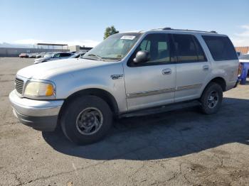  Salvage Ford Expedition