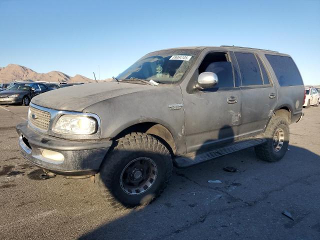  Salvage Ford Expedition