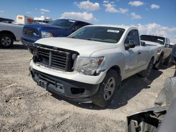  Salvage Nissan Titan