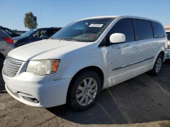  Salvage Chrysler Minivan