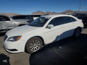  Salvage Chrysler 200