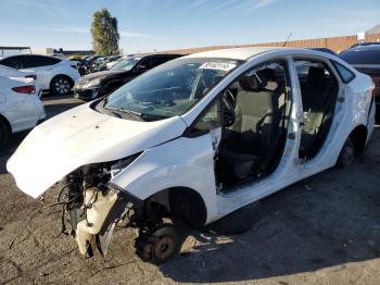  Salvage Ford Fiesta