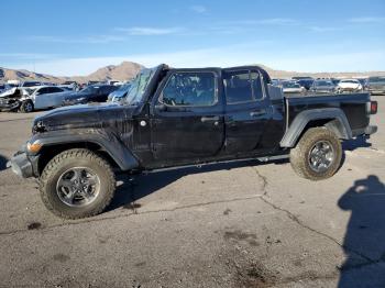  Salvage Jeep Gladiator