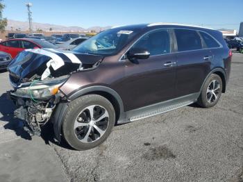  Salvage Kia Sorento