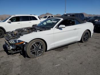  Salvage Ford Mustang