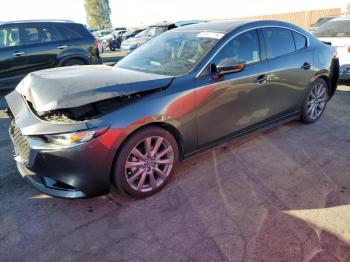  Salvage Mazda 3