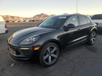  Salvage Porsche Macan Base