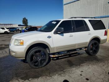  Salvage Ford Expedition