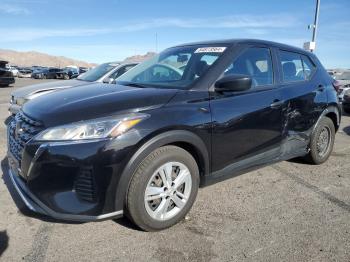  Salvage Nissan Kicks