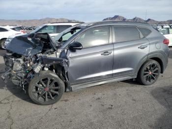  Salvage Hyundai TUCSON