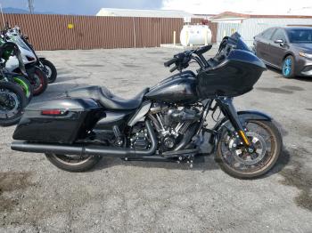  Salvage Harley-Davidson Fltrxst