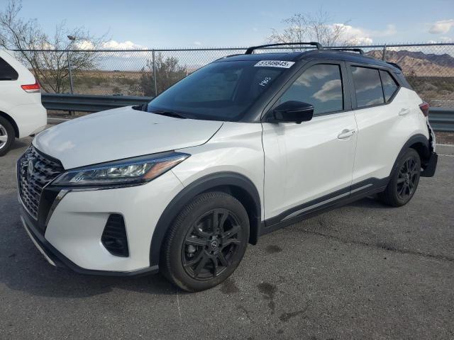  Salvage Nissan Kicks