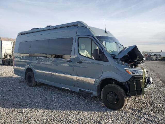  Salvage Mercedes-Benz Sprinter